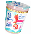 Iogurte Desnatado Morango Zero Lactose Batavo Pense Zero Pedaços Copo 100g
