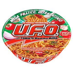 Macarrão Instantâneo Yakissoba Tomate Nissin U.F.O. Bandeja 95g