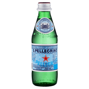 Água Mineral Natural com Gás S. Pellegrino Garrafa 250ml