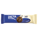 Biscoito-Cookie-com-Gotas-de-Chocolate-ao-Leite-e-Laka-Lacta-Pacote-80g