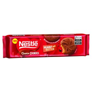 Biscoito Cookie com Gotas de Chocolate Recheio Peanut Butter Nestlé Choco Cookies Pacote 100g